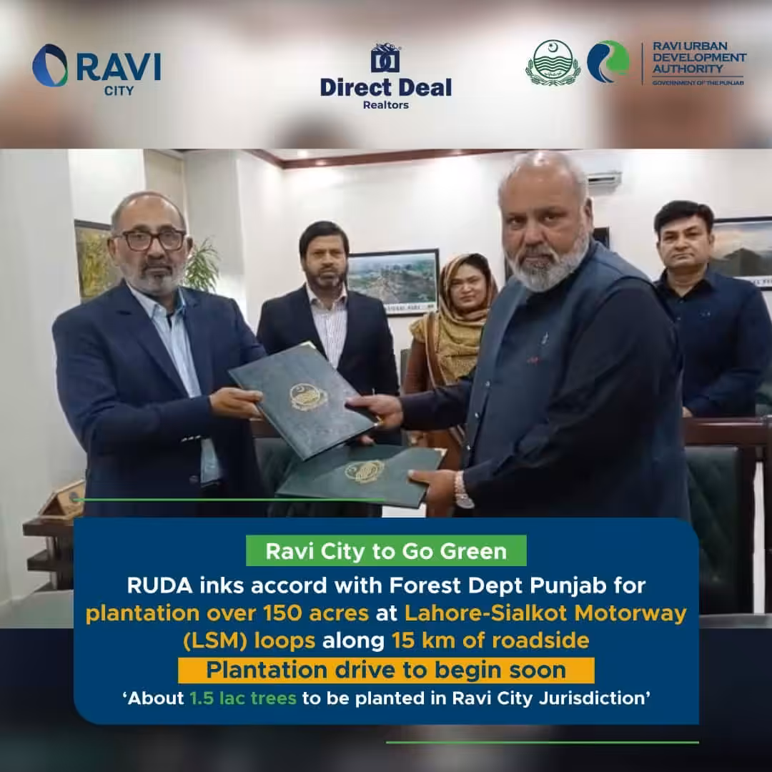 RUDA and Punjab Forest Department officials signing green initiative MOU for LSM loops.